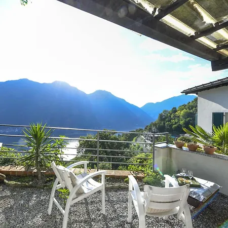 Villino Colmenacco - By Myhomeincomo